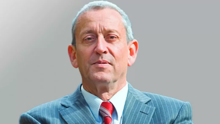 Ian Cassells