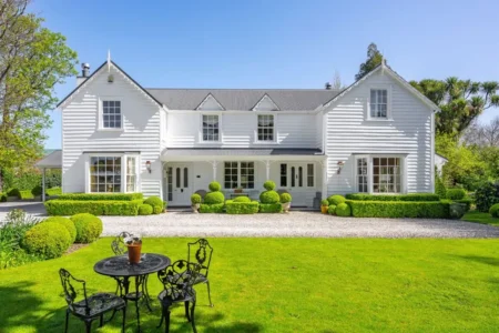 What is keeping Wellingtons wealthy Home Owners Up At Night Wellington House