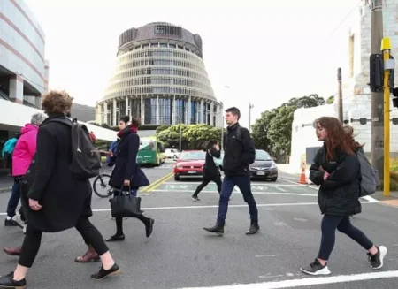 “Survive til 25”: Wellington Businesses Brace for Prolonged Economic Freeze