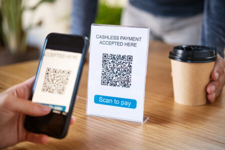 Survey Reveals: Over 45% of Diners Uncomfortable with QR Codes in Restaurants | One Network – WL