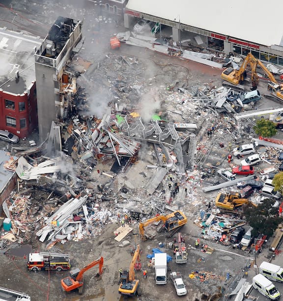 The six floors of the CTV building in earthquake